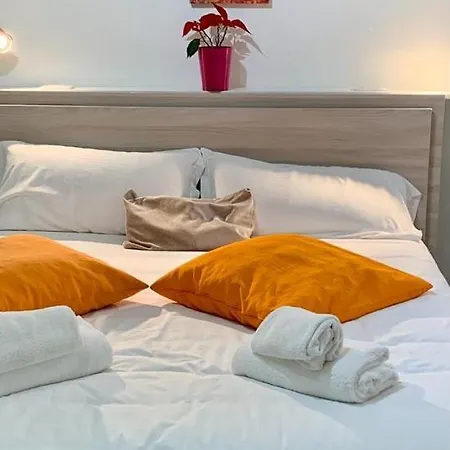 Tourist House Pratellino - Self Check-in Apartment *